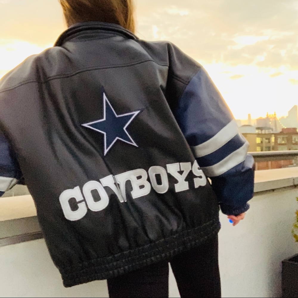 NFL GameDay Silver Blue Star Dallas Cowboys Jacket - Picture 2 of 16